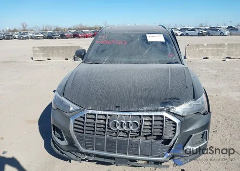 2020 Audi Q3 Premium 45 Tfsi Quattro Tiptronic z USA, uszkodzony, nr VIN WA1AECF35L1048823